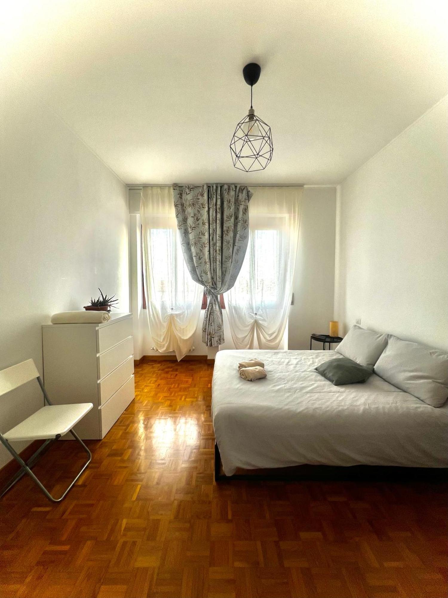 The 6th Floor Flat - Direct Link To Centre In 8 Mins Mailand